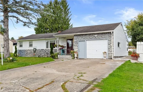 $210,000 | 1809 Lansing Street, Utica, NY 13501