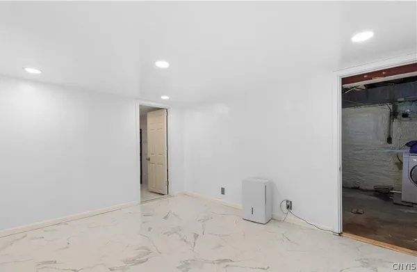 $210,000 | 1809 Lansing Street, Utica, NY 13501