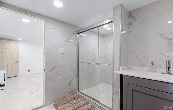 $210,000 | 1809 Lansing Street, Utica, NY 13501