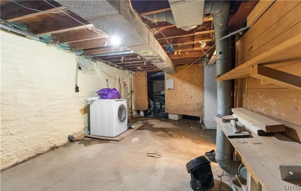 $210,000 | 1809 Lansing Street, Utica, NY 13501