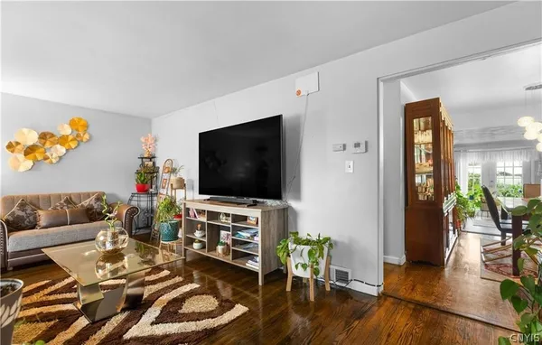 $210,000 | 1809 Lansing Street, Utica, NY 13501