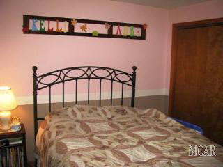 7951 Dixon Road Monroe, MI 48161 - Photo 14 of 16 20102241-13.JPG