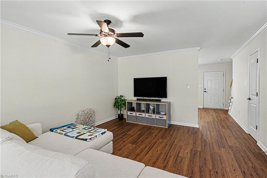 514 Paul Kennedy Road Thomasville, NC 27360 - Photo 8 of 40
