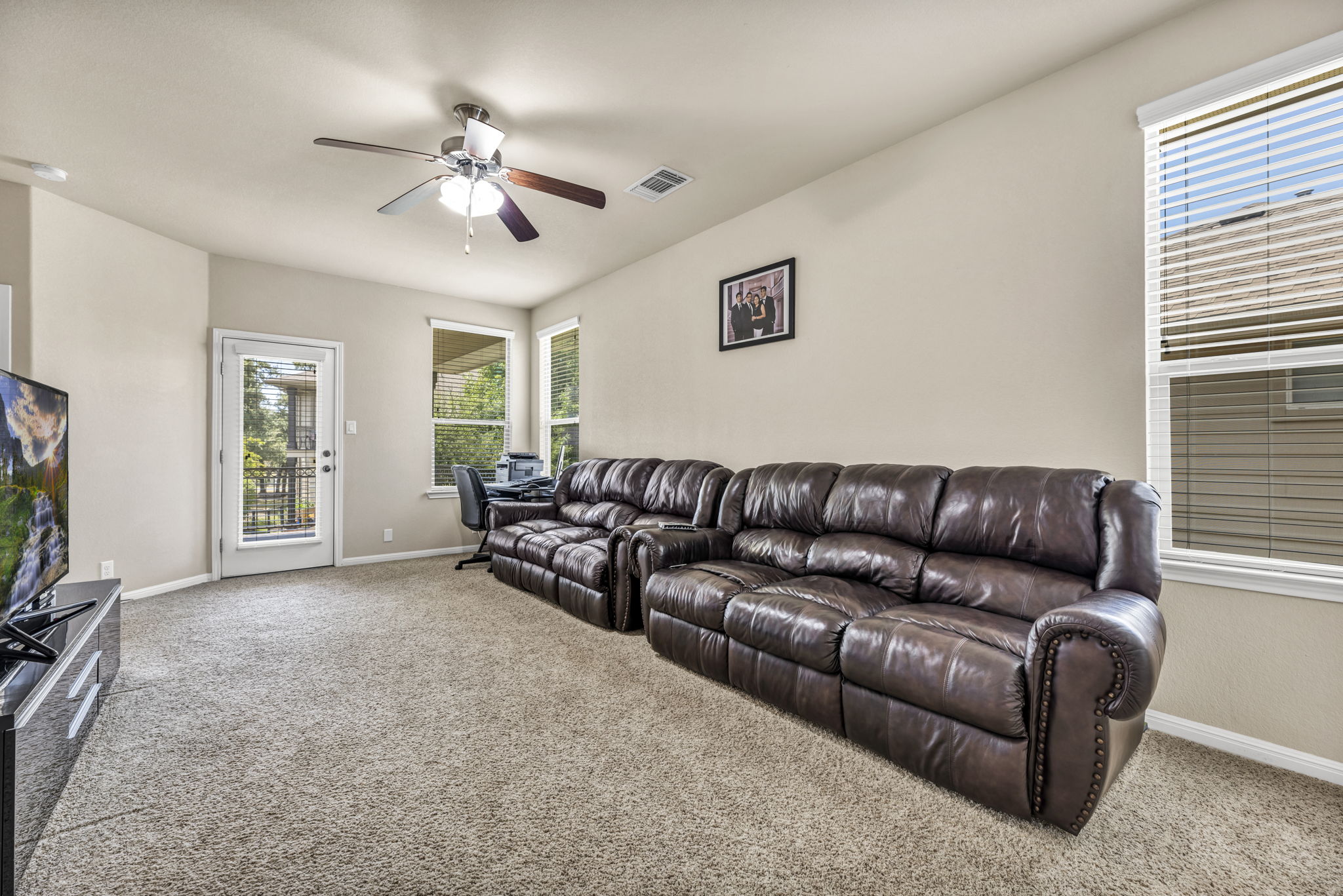 7320 Bandera Ranch Trail, Unit B Austin, TX 78750 - Photo 13 of 27 Secondary living area featuring ceiling fan