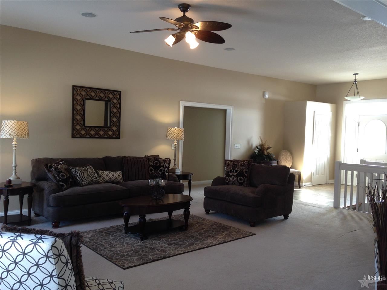 6507 Hollopeter Road Leo, IN 46765 - Photo 8 of 30