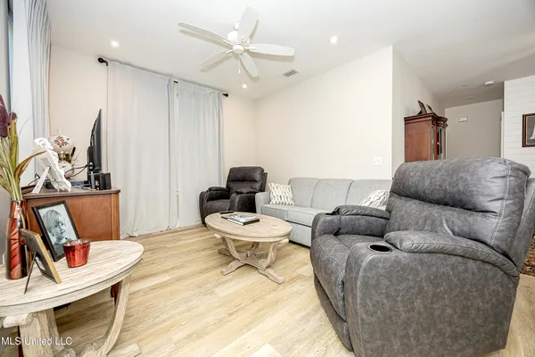 $316,000 | 2501 Bienville Boulevard, Unit 417, Ocean Springs, MS 39564