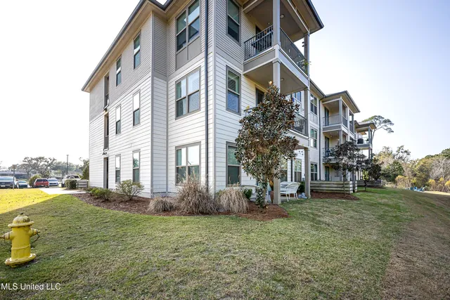 $316,000 | 2501 Bienville Boulevard, Unit 417, Ocean Springs, MS 39564