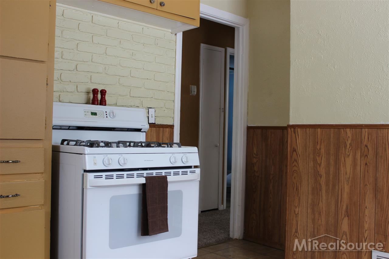 3512 Normandy Road Royal Oak, MI 48073 - Photo 9 of 20