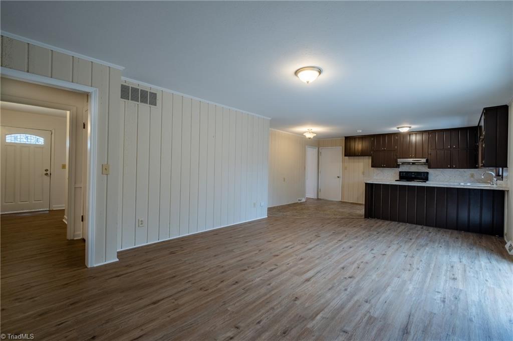 797 Ashley Drive Rural Hall, NC 27045 - Photo 4 of 29 Gallery Image 4