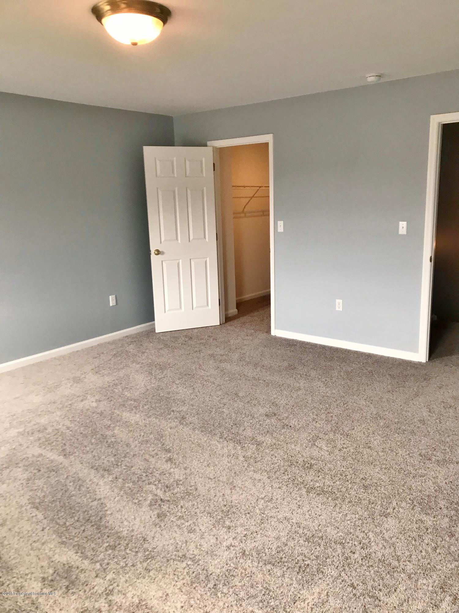 19 Waterford Road Clarks Summit, PA 18411 - Photo 14 of 20 Gallery Image 14