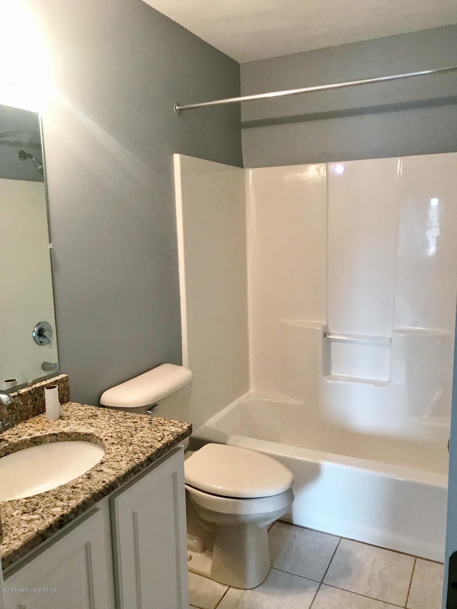 19 Waterford Road Clarks Summit, PA 18411 - Photo 16 of 20 Gallery Image 16
