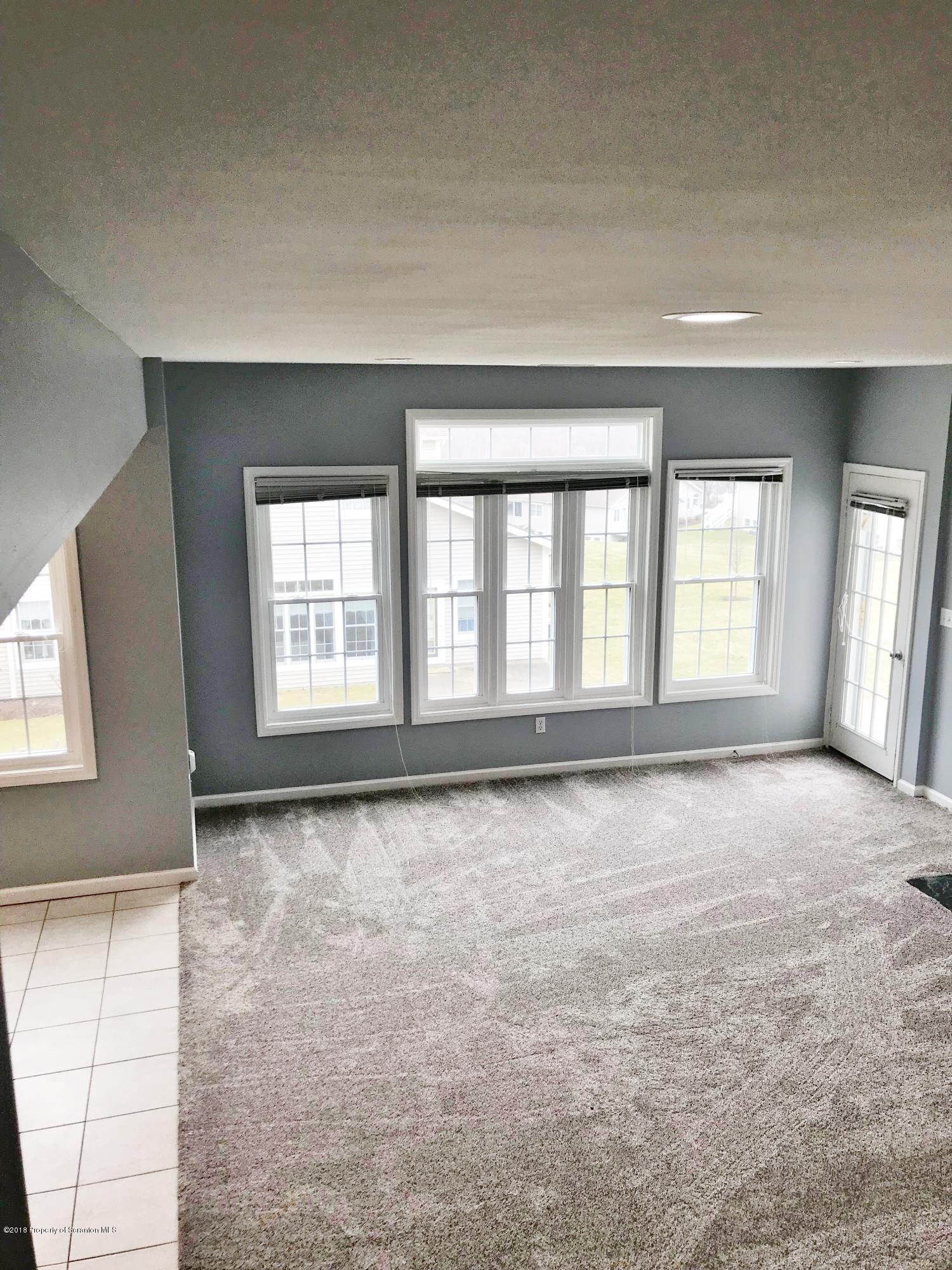 19 Waterford Road Clarks Summit, PA 18411 - Photo 5 of 20 Gallery Image 5