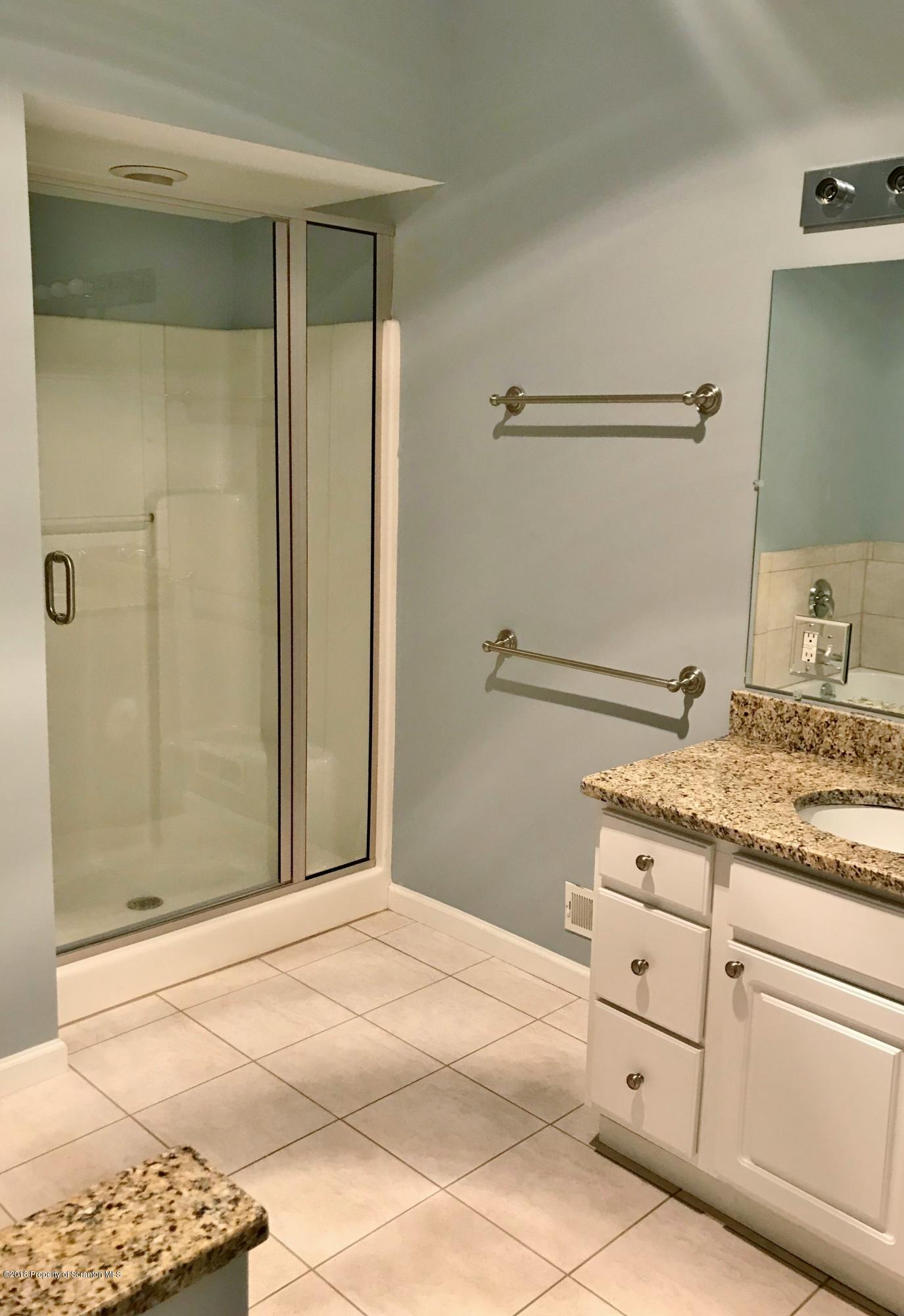 19 Waterford Road Clarks Summit, PA 18411 - Photo 10 of 20 Gallery Image 10
