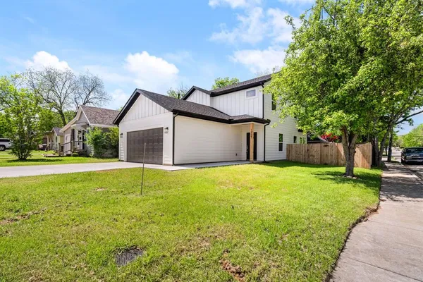 $3,000 | 1207 Florence Street, McKinney, TX 75069