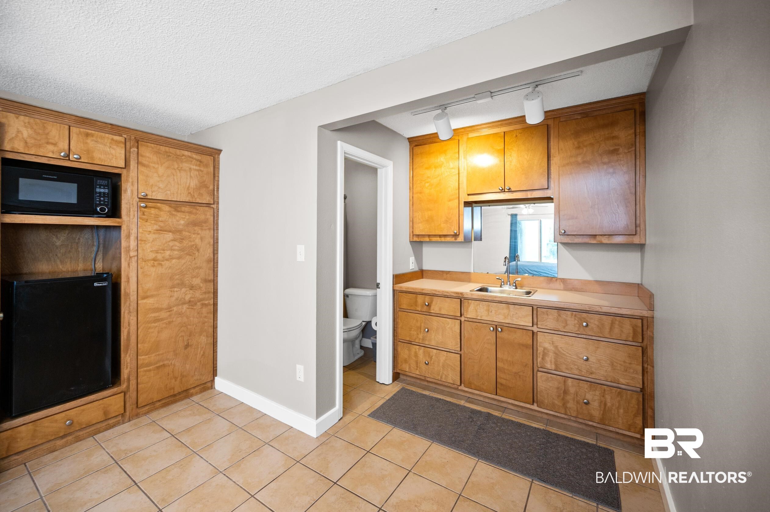 18786 Hillside Drive Foley, AL 36535 - Photo 31 of 49 with ensuite