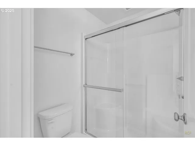 $299,900 | 9416 North Bristol Avenue, Portland, OR 97203