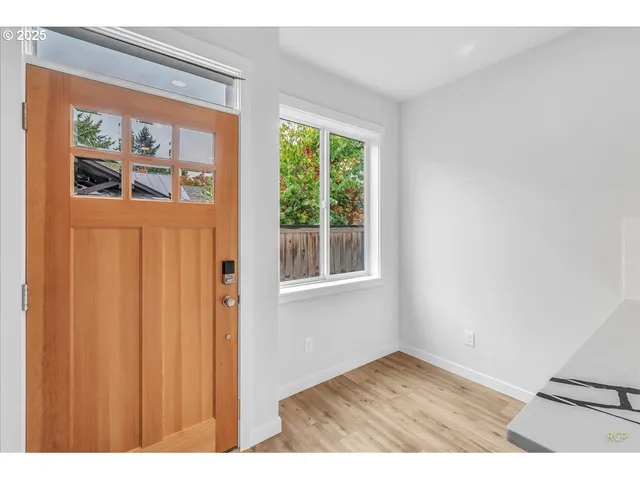 $299,900 | 9416 North Bristol Avenue, Portland, OR 97203