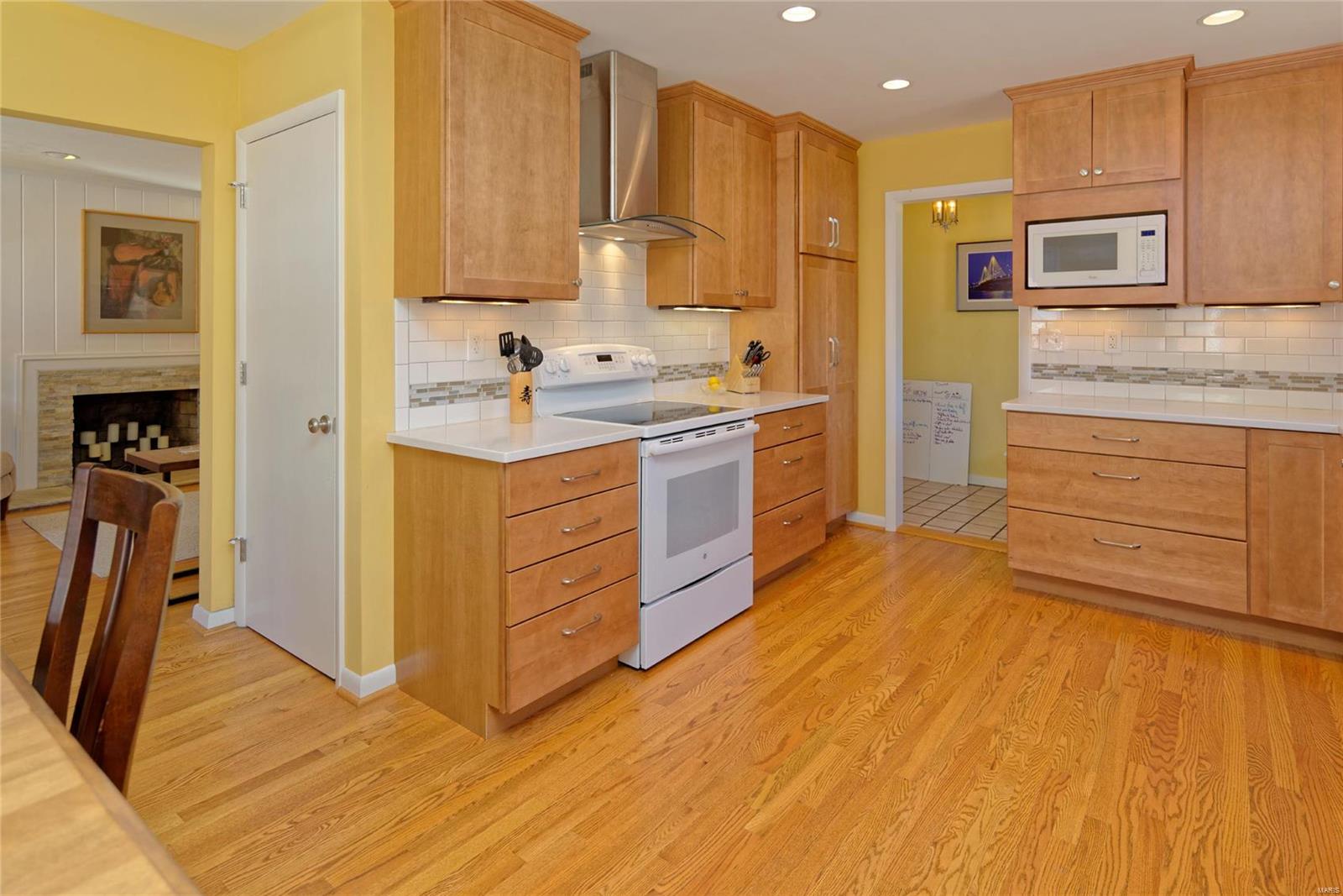 1276 Bridle Road St. Louis, MO 63119 - Photo 14 of 57 Gallery Image 14