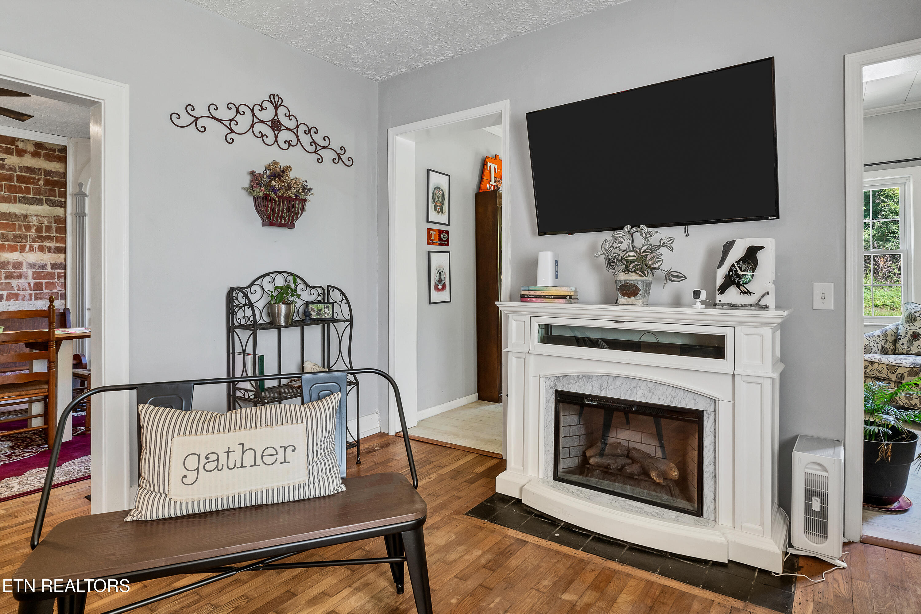 403 Rose Avenue Alcoa, TN 37701 - Photo 9 of 29 DSC03028-2