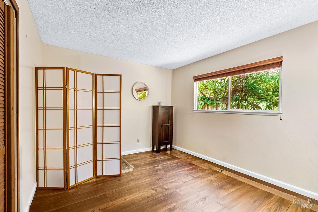 2635 Canterbury Drive Santa Rosa, CA 95405 - Photo 12 of 72