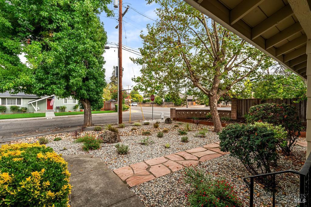 2635 Canterbury Drive Santa Rosa, CA 95405 - Photo 34 of 72