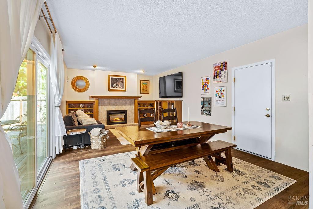 2635 Canterbury Drive Santa Rosa, CA 95405 - Photo 4 of 72