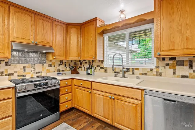 $775,000 | 2635 Canterbury Drive, Santa Rosa, CA 95405