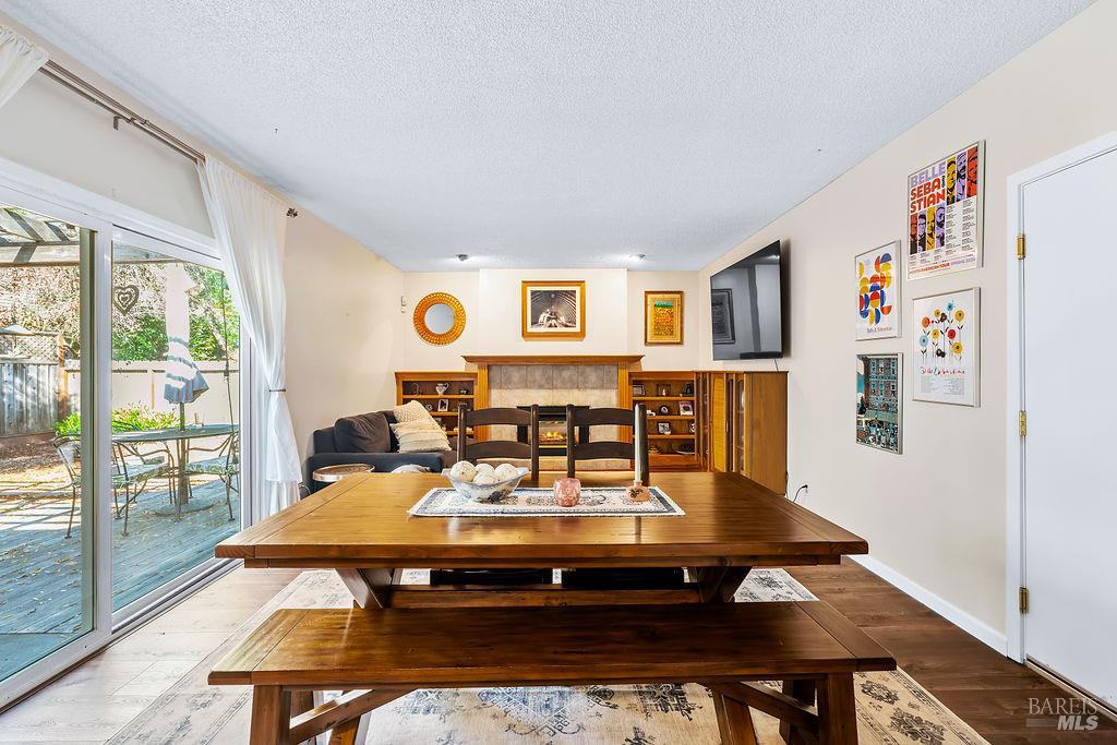 2635 Canterbury Drive Santa Rosa, CA 95405 - Photo 6 of 72