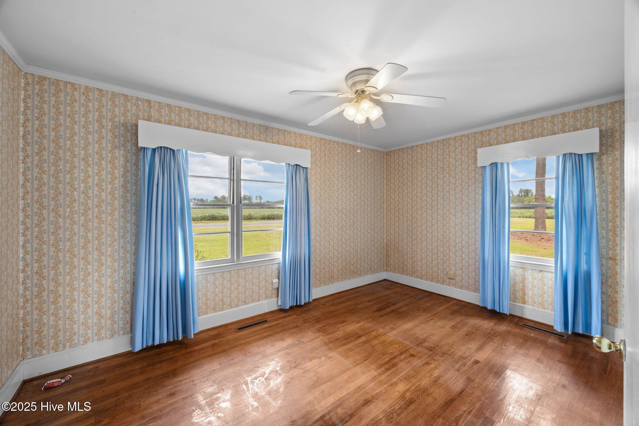 1955 Jonestown Road Dover, NC 28526 - Photo 16 of 37 16-web-or-mls-0C0A1553