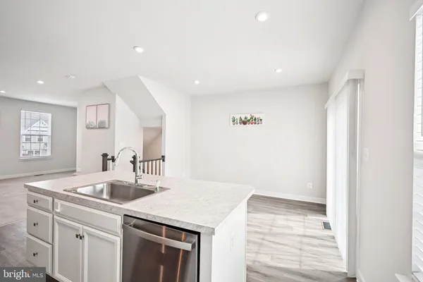 $399,900 | 2055 Rivers Drive, Newark, DE 19702