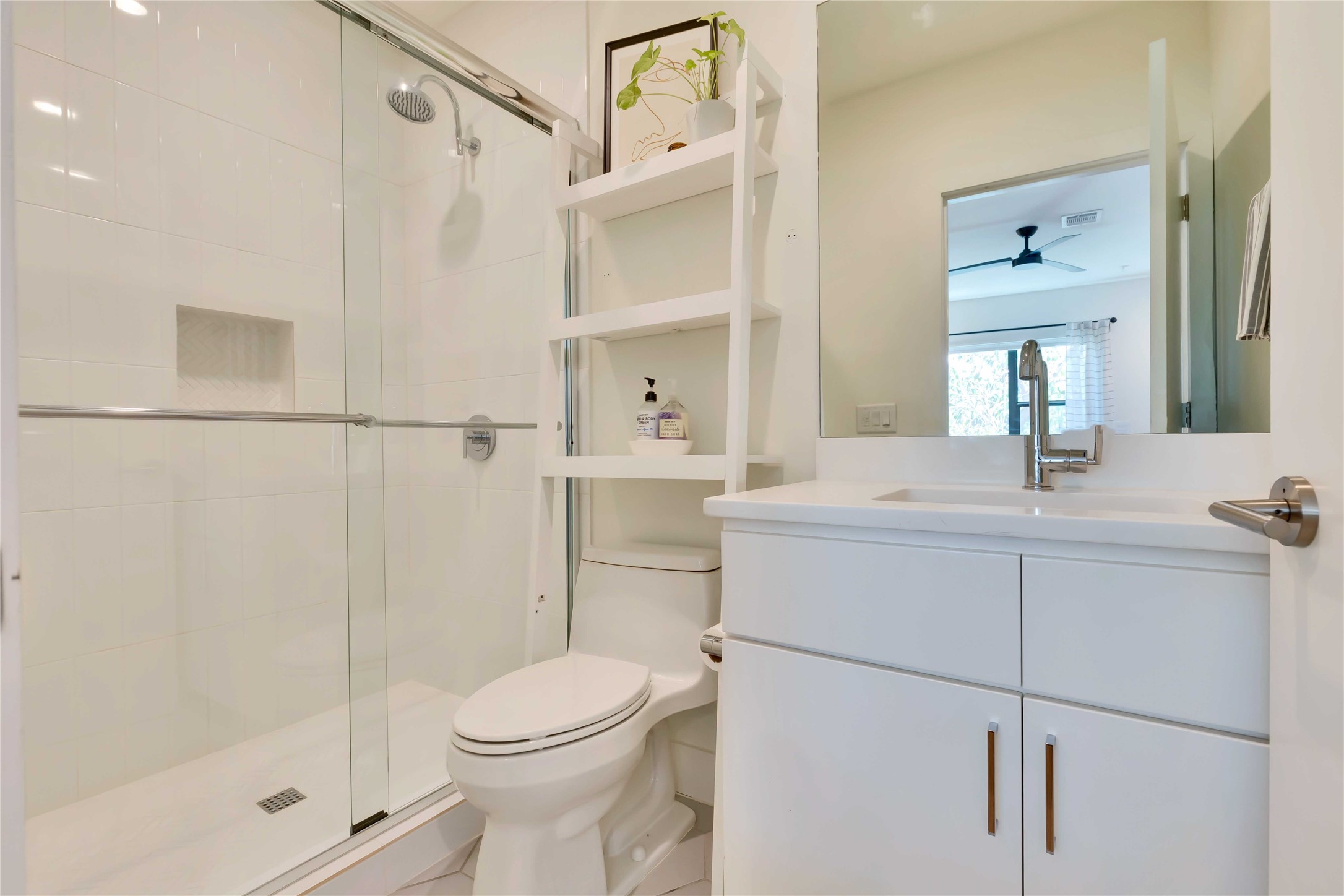 1128 Chicon Street, Unit 201 Austin, TX 78702 - Photo 14 of 30