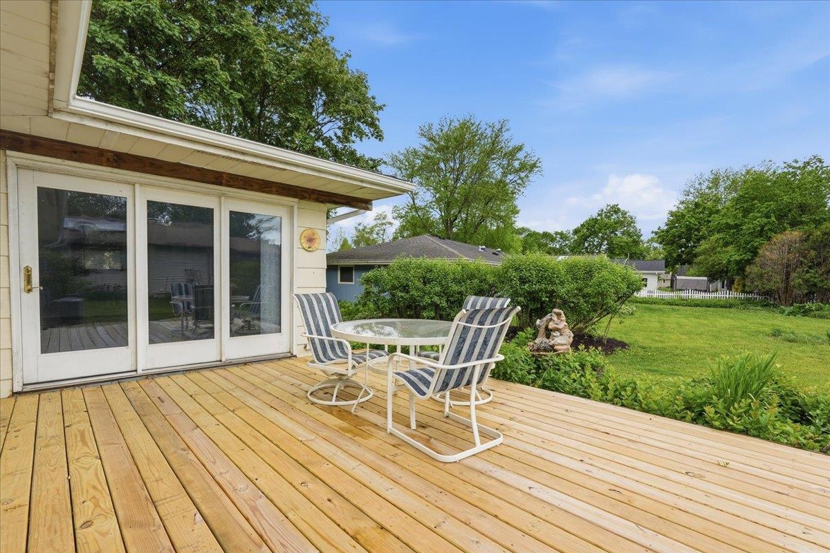 5302 Comanche Way Madison, WI 53704 - Photo 10 of 68