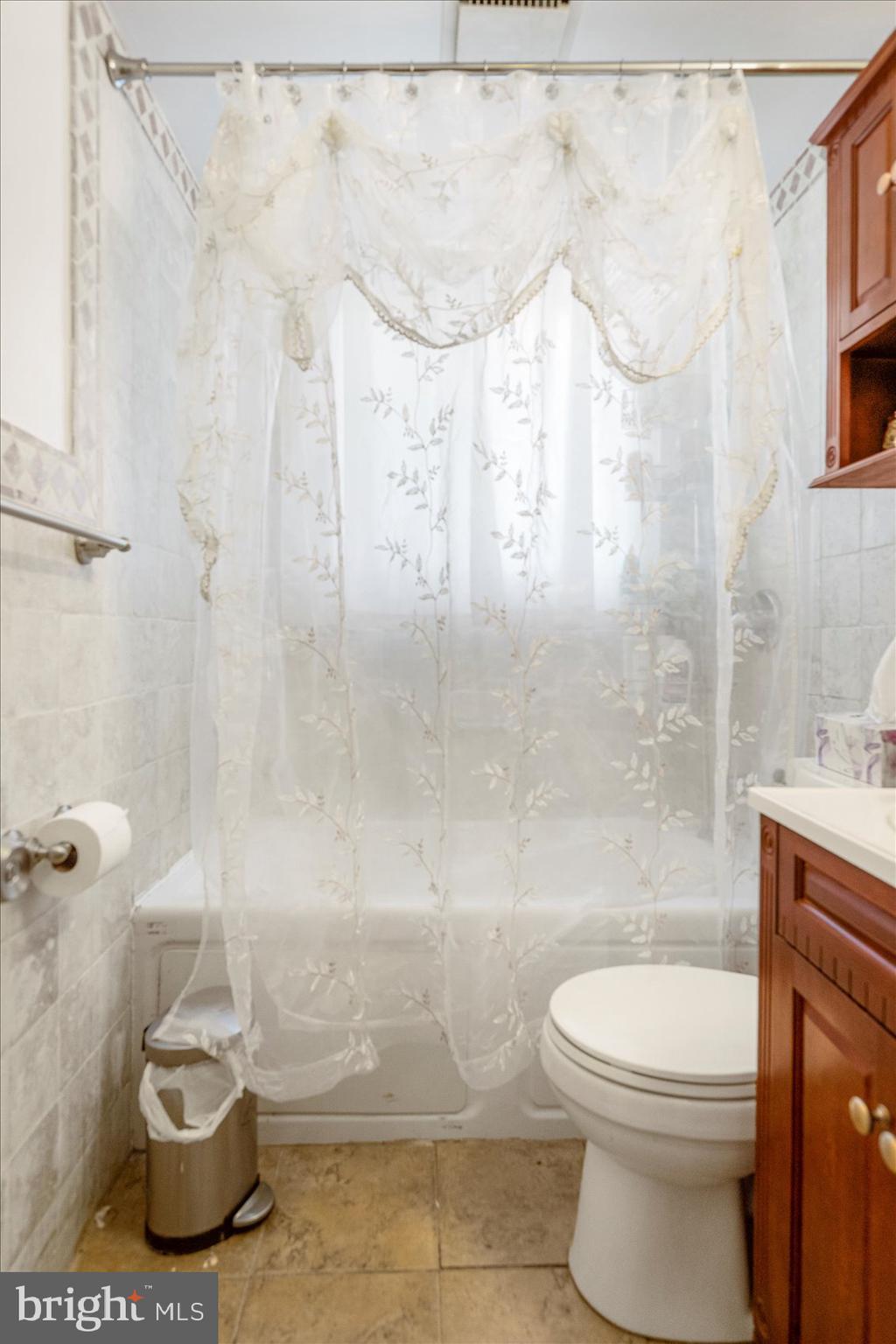 810 Cliffedge Road Pikesville, MD 21208 - Photo 19 of 39 Gallery Image 19