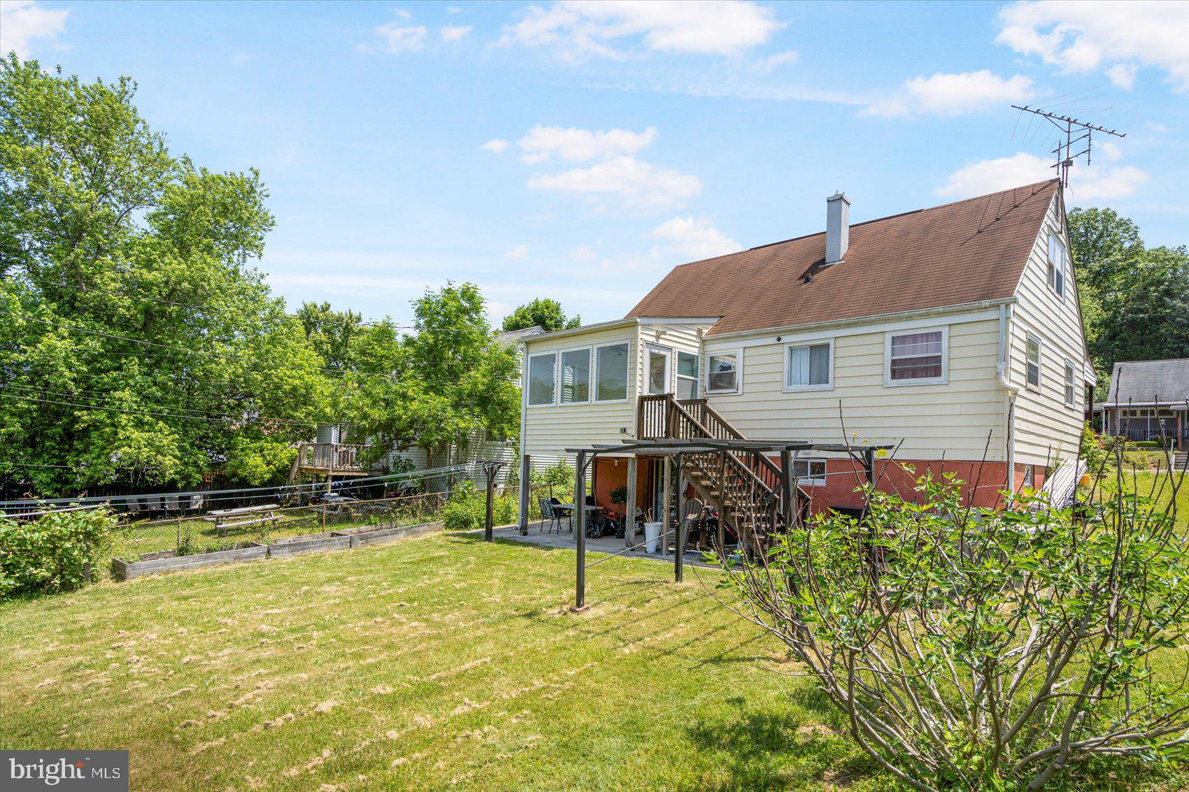 810 Cliffedge Road Pikesville, MD 21208 - Photo 35 of 39 Gallery Image 35