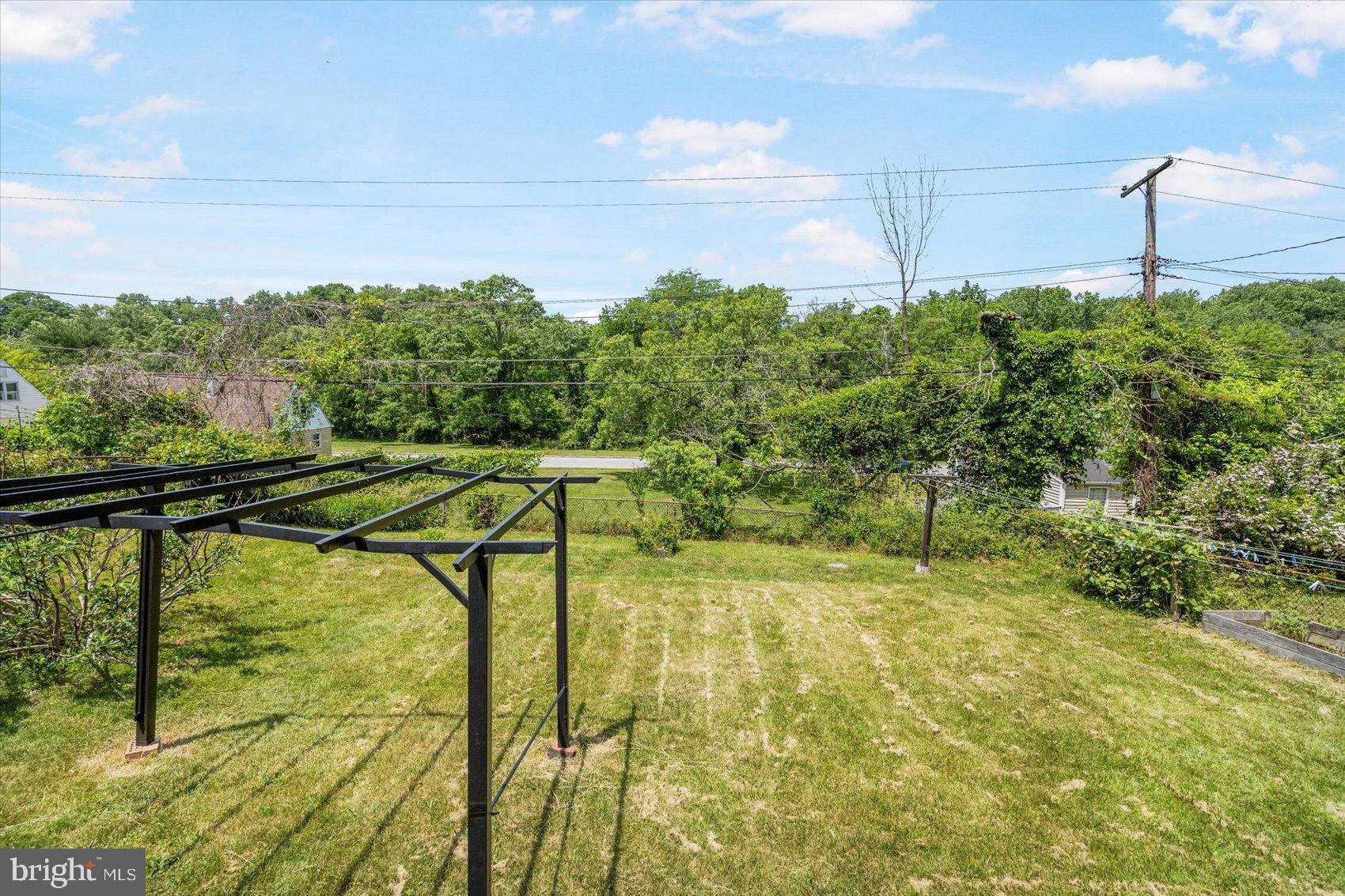 810 Cliffedge Road Pikesville, MD 21208 - Photo 38 of 39 Gallery Image 38