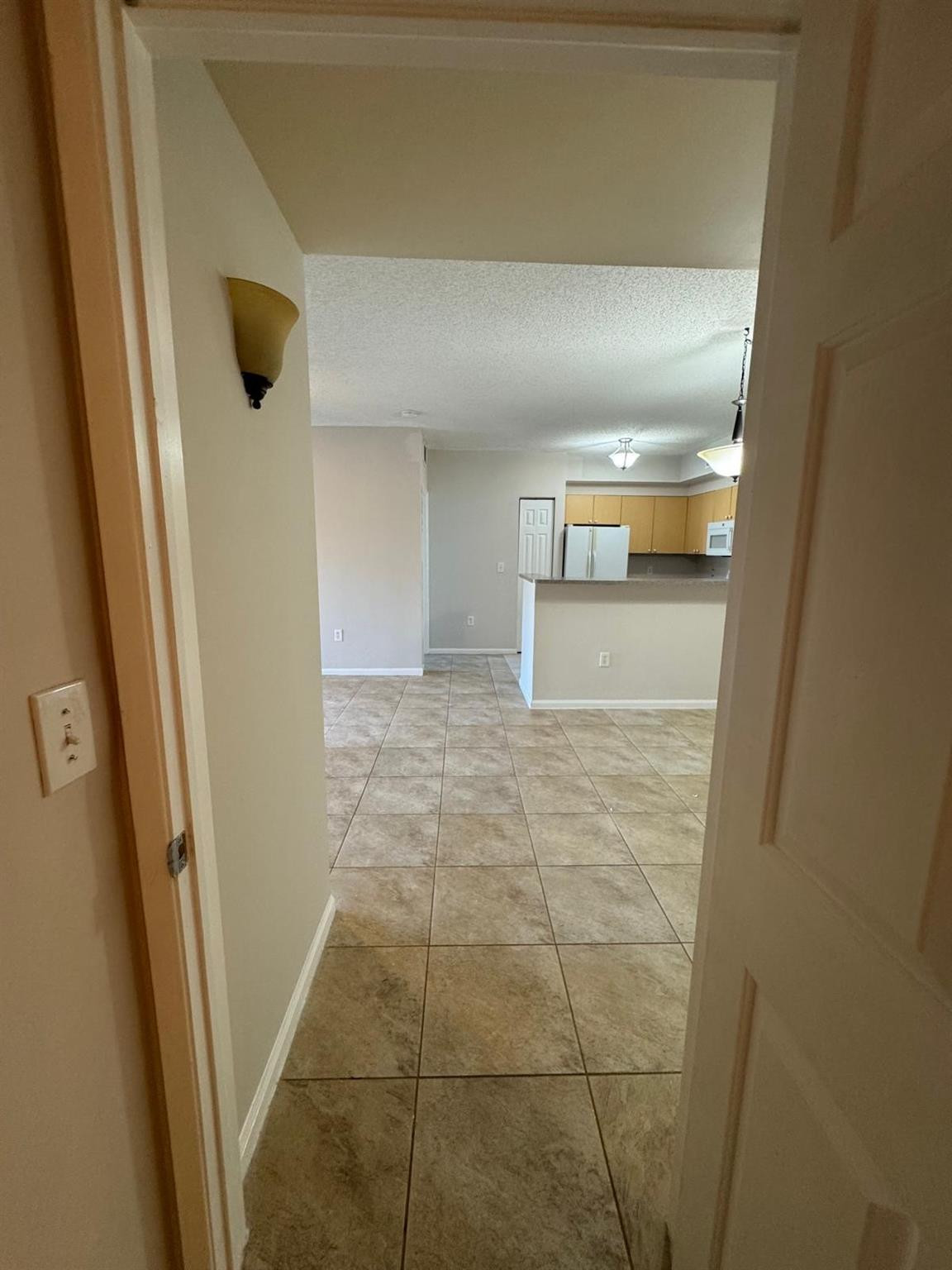 8060 North Nob Hill Road, Unit 106 Tamarac, FL 33321 - Photo 9 of 18 Photo 9