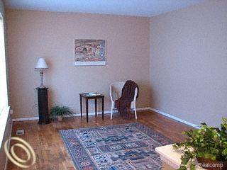 4395 Farnum Inkster, MI 48141 - Photo 5 of 6 farnum 4.jpg