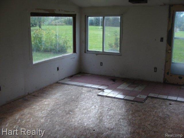 1925 Phelps Lake Road Mayville, MI 48744 - Photo 5 of 16 001.jpg