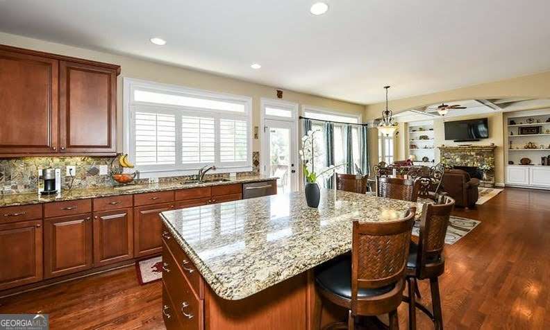 4613 Wigley Estates Road Marietta, GA 30066 - Photo 10 of 31