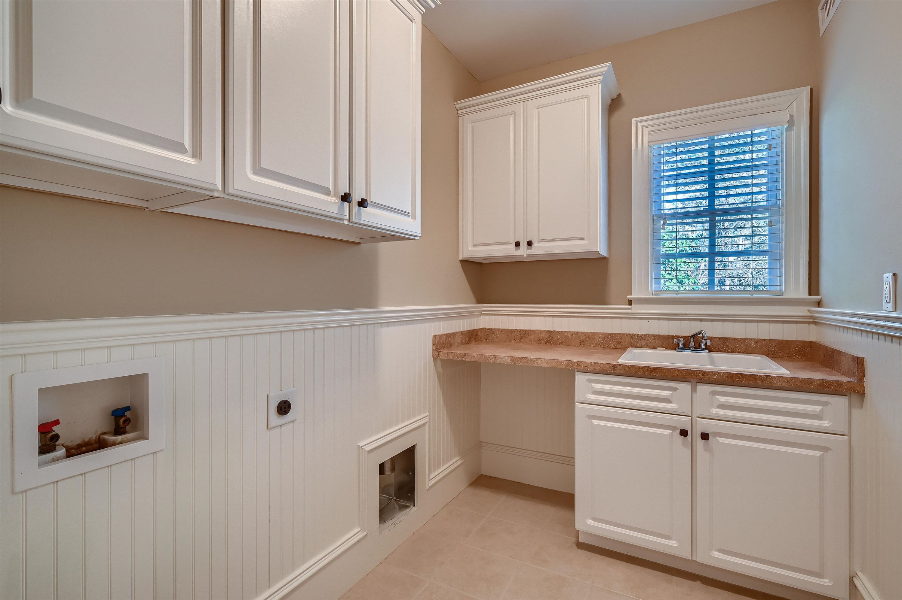 2714 Rosedale Avenue Raleigh, NC 27607 - Photo 22 of 28 Laundry Room- Second Floor