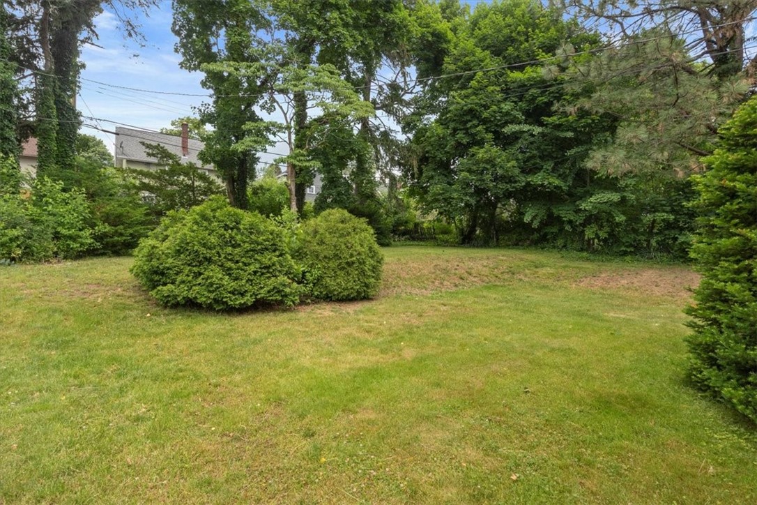 61 Fairfax Road Rochester, NY 14609 - Photo 33 of 34