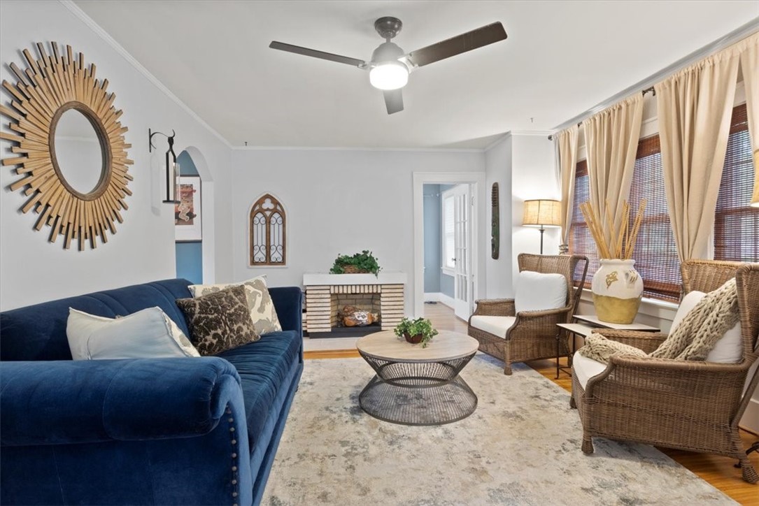 61 Fairfax Road Rochester, NY 14609 - Photo 4 of 34