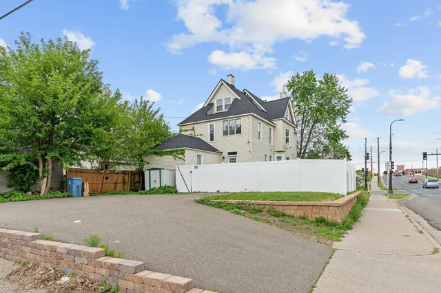 $435,000 | 2744 Stevens Avenue, Minneapolis, MN 55408