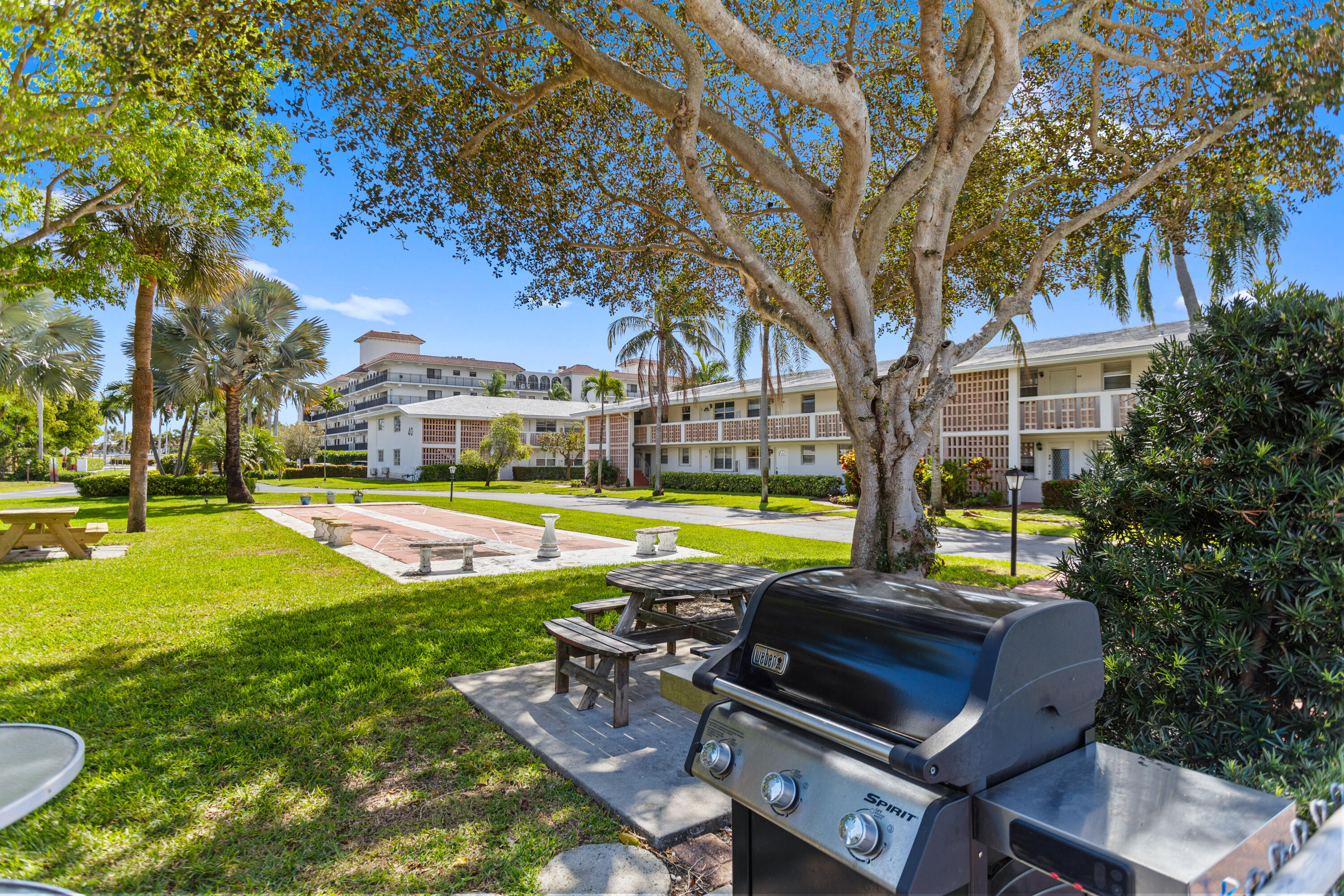 30 Southeast 13th Street, Unit B3 Boca Raton, FL 33432 - Photo 23 of 30 585A8060