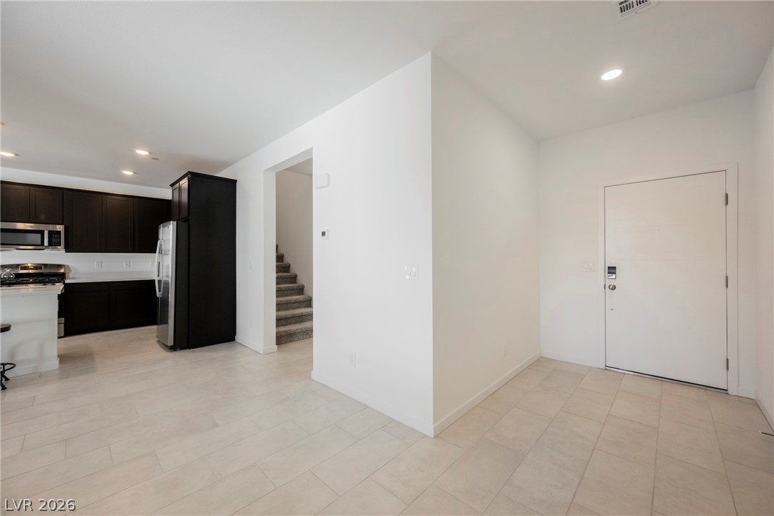 1048 Gabriela Ridge Lane Henderson, NV 89002 - Photo 14 of 49