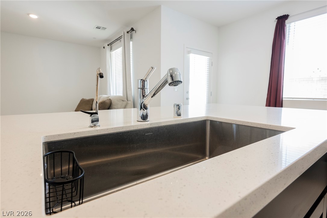 1048 Gabriela Ridge Lane Henderson, NV 89002 - Photo 18 of 49