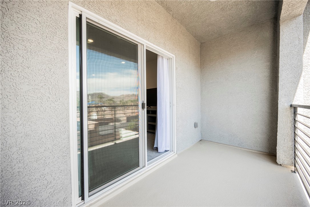 1048 Gabriela Ridge Lane Henderson, NV 89002 - Photo 37 of 49