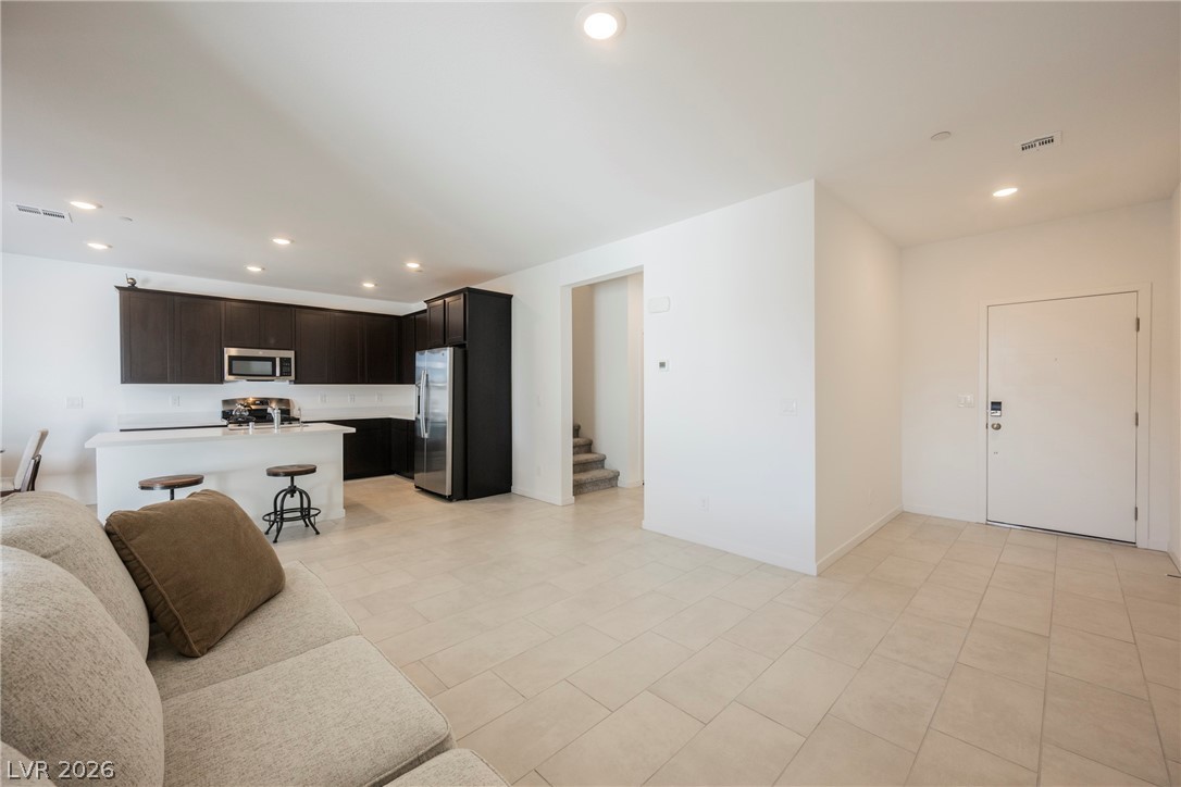 1048 Gabriela Ridge Lane Henderson, NV 89002 - Photo 10 of 49