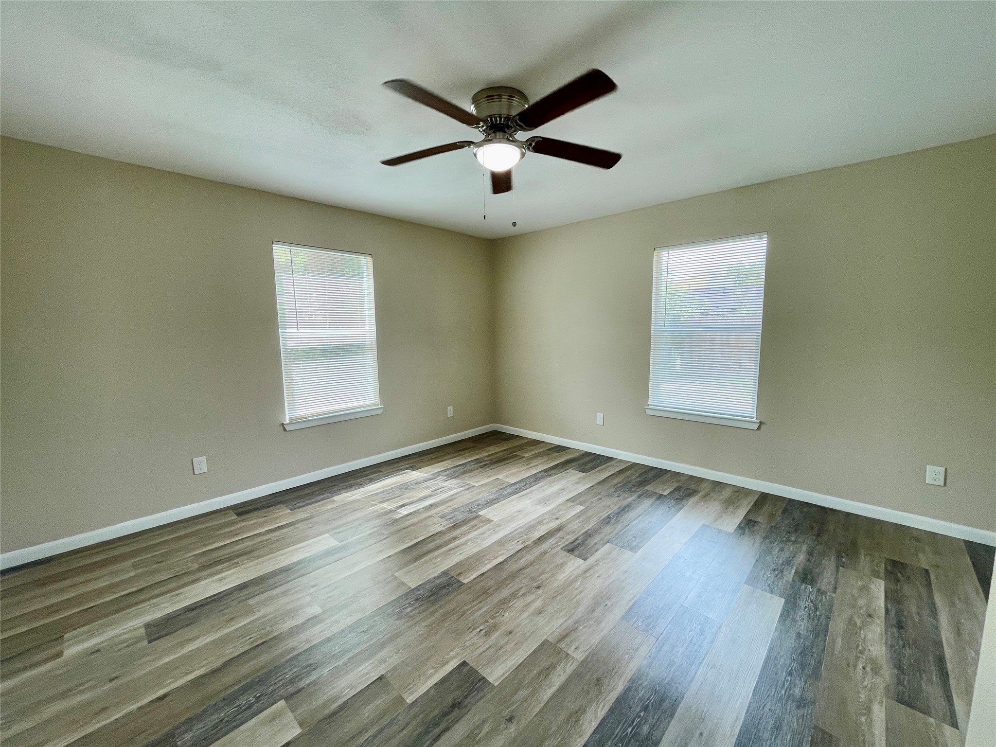 6810 Foster Street Houston, TX 77021 - Photo 17 of 24 Gallery Image 17