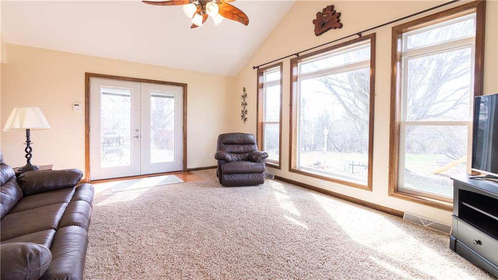 940 Columbiana Road Bessemer, PA 16112 - Photo 11 of 25 Gallery Image 11